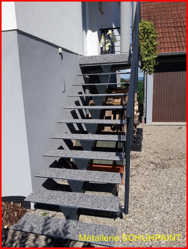 5b48ad8ec714f_escaliers-exterieur-25-.jpg